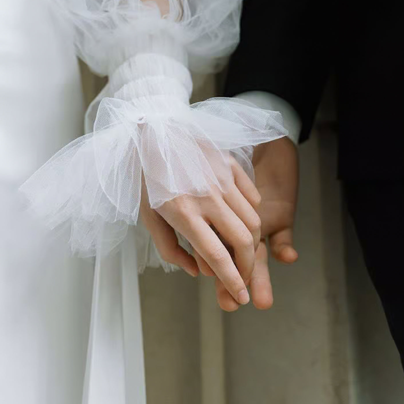 Zadbaj o piękne dłonie w dniu ślubu