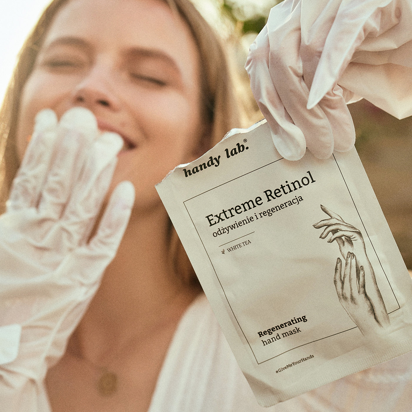 Jak odmłodzić skórę dłoni? 3 niezawodne sposoby